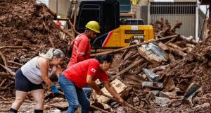 obe para 72 o número de mortos nas chuvas em Minas Gerais