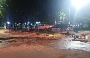 Acidente envolvendo moto e caminhonete nesta terça-feira(21) deixa motociclista com fraturas nas pernas em Colider