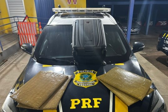 Transporte de droga em ônibus leva sete pessoas à prisão no último fim de semana pela PRF