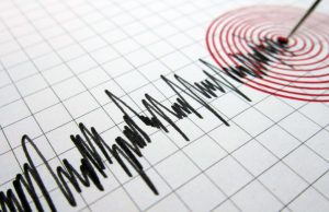 Terremoto de magnitude 7,5 atinge o Japão e causa alerta de tsunami