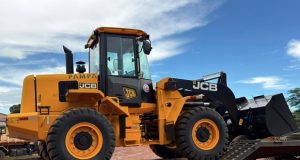 Prefeitura de Colíder compra pá carregadeira e reforça obras e recuperação de estradas