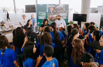 FAZENDEIROS DO FUTURO: GreenFarm recebe cerca de 200 estudantes e conecta as crianças ao universo do agronegócio