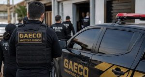 ESQUEMA MILIONÁRIO: 40 ordens judiciais contra facção criminosa são cumpridas na manhã de hoje(07) pelo GAECO