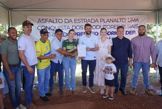 ESTRADA PLANALTO: Colíder inicia maior obra de pavimentação rural de sua história com investimento de R$ 10 milhões