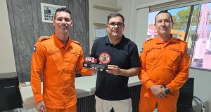 COLIDER: Luciano Milani recebe reconhecimento da Companhia de Bombeiros por apoio à Corrida Homens do Fogo