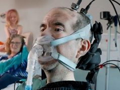 Implante cerebral devolve a voz a homem que já não conseguia falar