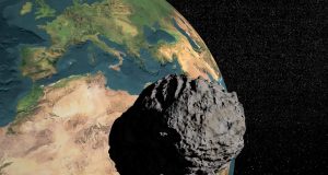 Visitante que não passa despercebido: asteroide gigante passa perto da Terra neste sábado(27)