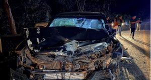 Ultrapassagem termina em tragédia e mata passageiro de carro funerário; vídeo
