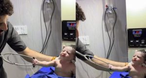 Bebê segura estetoscópio do médico com força logo após nascer e vídeo diverte a internet