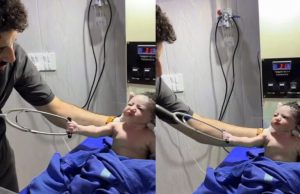 Bebê segura estetoscópio do médico com força logo após nascer e vídeo diverte a internet