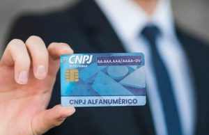 Entra em vigor no Brasil novo CNPJ com letras e números; saiba como tirar o alfanumérico