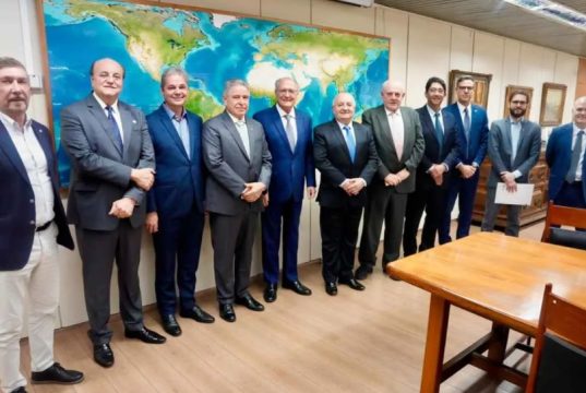 Entidades do agronegócio pede apoio a Alckmin para destravar o crédito rural