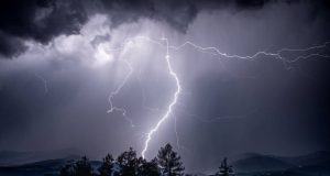 ALERTA DE TEMPESTADE NO RIO GRANDE DO SUL: previsão é de chuva intensa, ventos fortes e granizo nesta segunda(27)