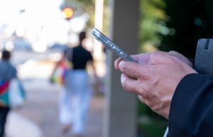 SESI e SENAI lançam cartilhas para conscientizar estudantes e trabalhadores sobre os riscos dos jogos online(bets)