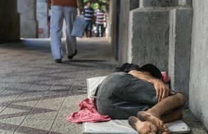 DE VOLTA PRA MINHA TERRA: Lei sancionada vai ajudar enviar pessoas em situação de rua para outras cidades