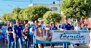 Grande passeata marca abertura da Semana Nacional da Família em Colíder com programação especial na Paróquia Papa João XXIII