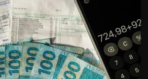 BRASIL: endividamento bate novo recorde e chega a 82% das famílias apesar de queda na inadimplência