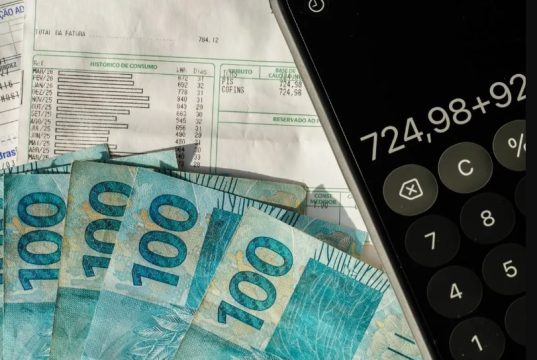 BRASIL: endividamento bate novo recorde e chega a 82% das famílias apesar de queda na inadimplência