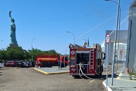 NORTÃO MT: incêndio em unidade de ensino atinge várias salas na manhã desta segunda-feira(10) e bombeiros são acionados