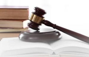 Fim da aposentadoria compulsória como punição máxima para juiz: Magistrado poderá perder o cargo em casos como venda de sentenças.