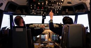 Piloto de avião comercial relata à Aeronáutica avistamento de óvnis sobre cidade do Nortão de MT