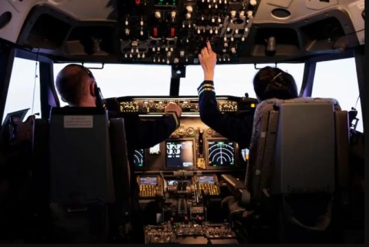 Piloto de avião comercial relata à Aeronáutica avistamento de óvnis sobre cidade do Nortão de MT