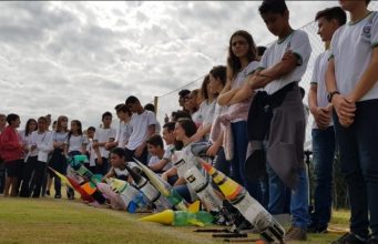 Foguetes de garrafas PET, canos PVC e outros materiais de baixo custo vão ganhar os céus durante competição de lançamento em MT