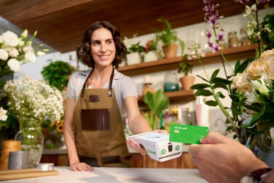 Black Friday: Sicredi orienta consumidores a evitar compras por impulso e proteger o orçamento