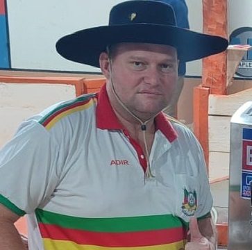 CTG de Colíder chora a morte de Adir Mombelli, companheiro de tantas jornadas