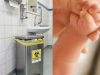 Indígena de 18 anos dá à luz em banheiro de hospital e deixa bebê em lixeira